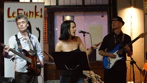 roman lakes tea room